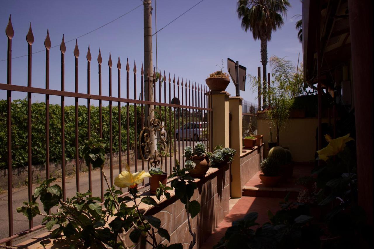 La Trinacria Giardini Naxos Exterior foto
